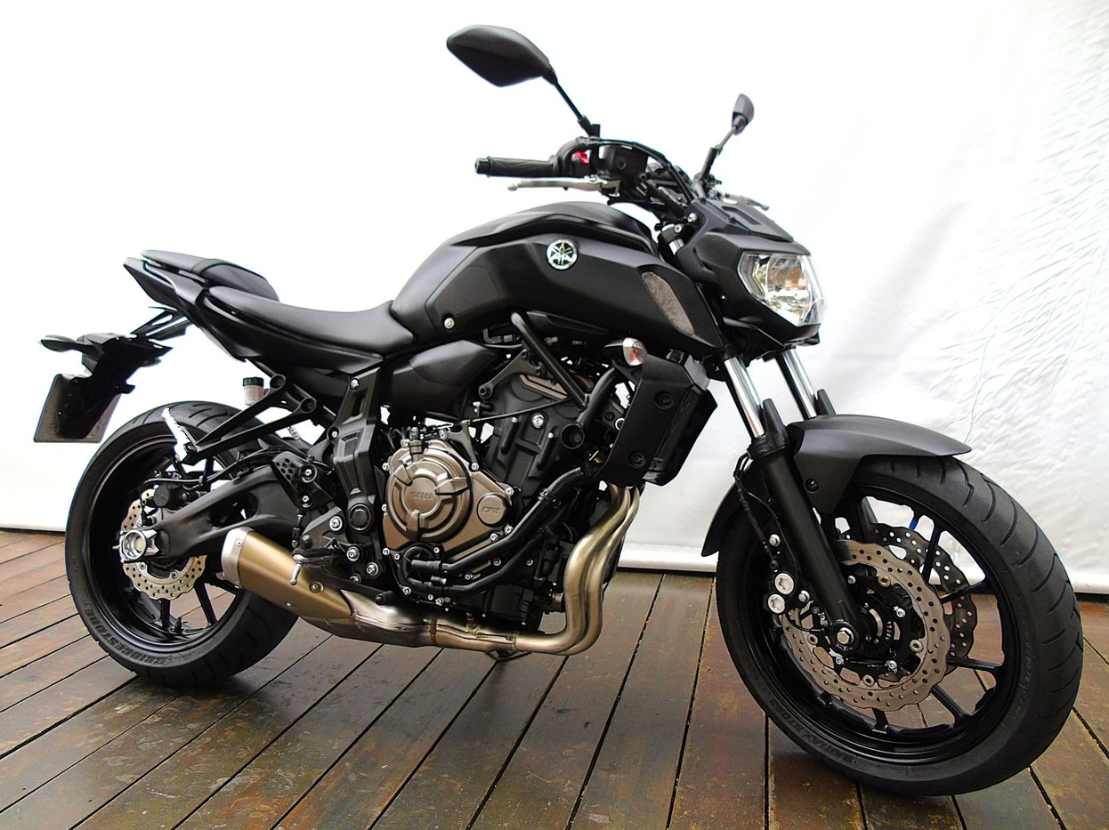 YAMAHA MT-07 ABS