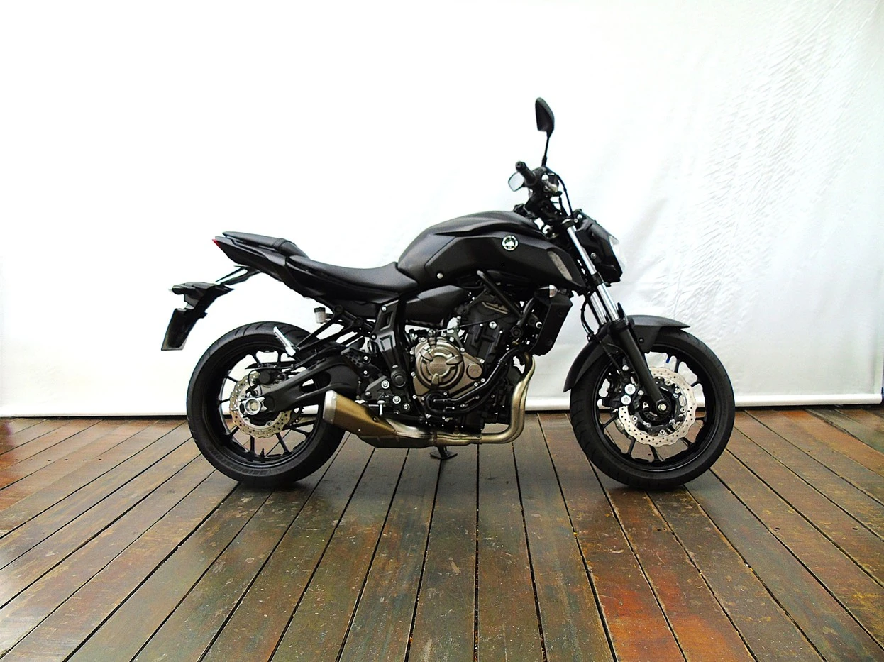 YAMAHA MT-07 ABS