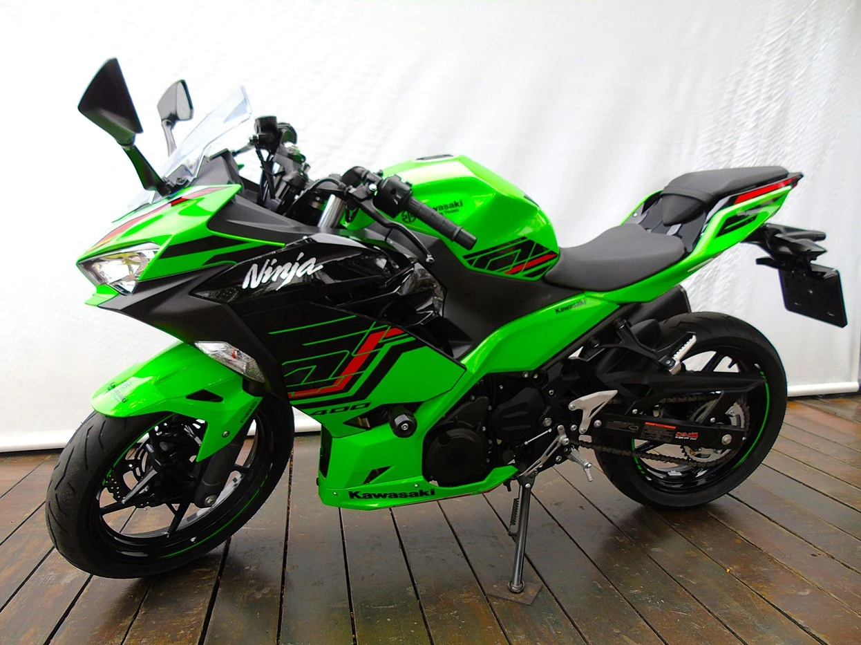KAWASAKI NINJA 400