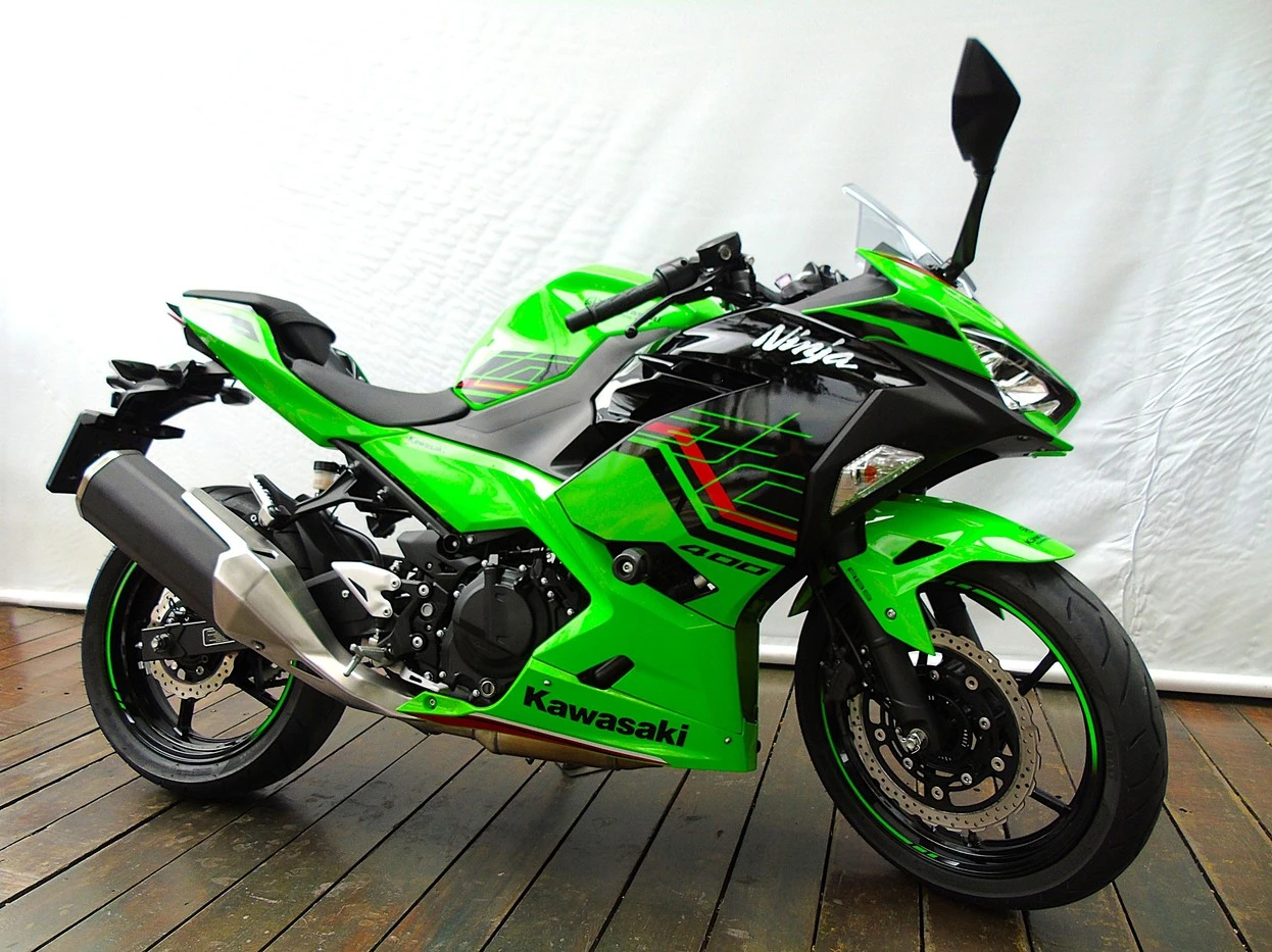 KAWASAKI NINJA 400