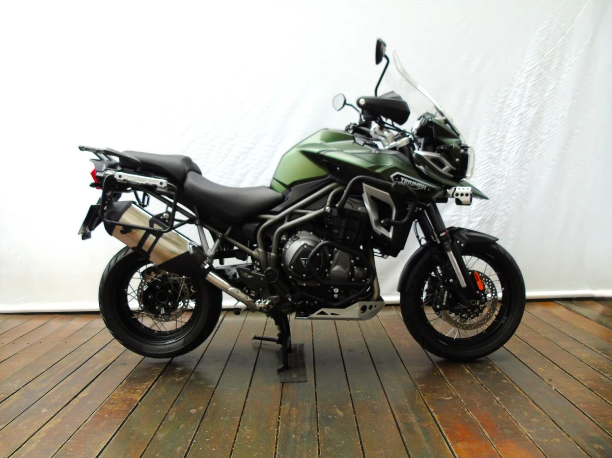 TRIUMPH TIGER EXPLORER XCA