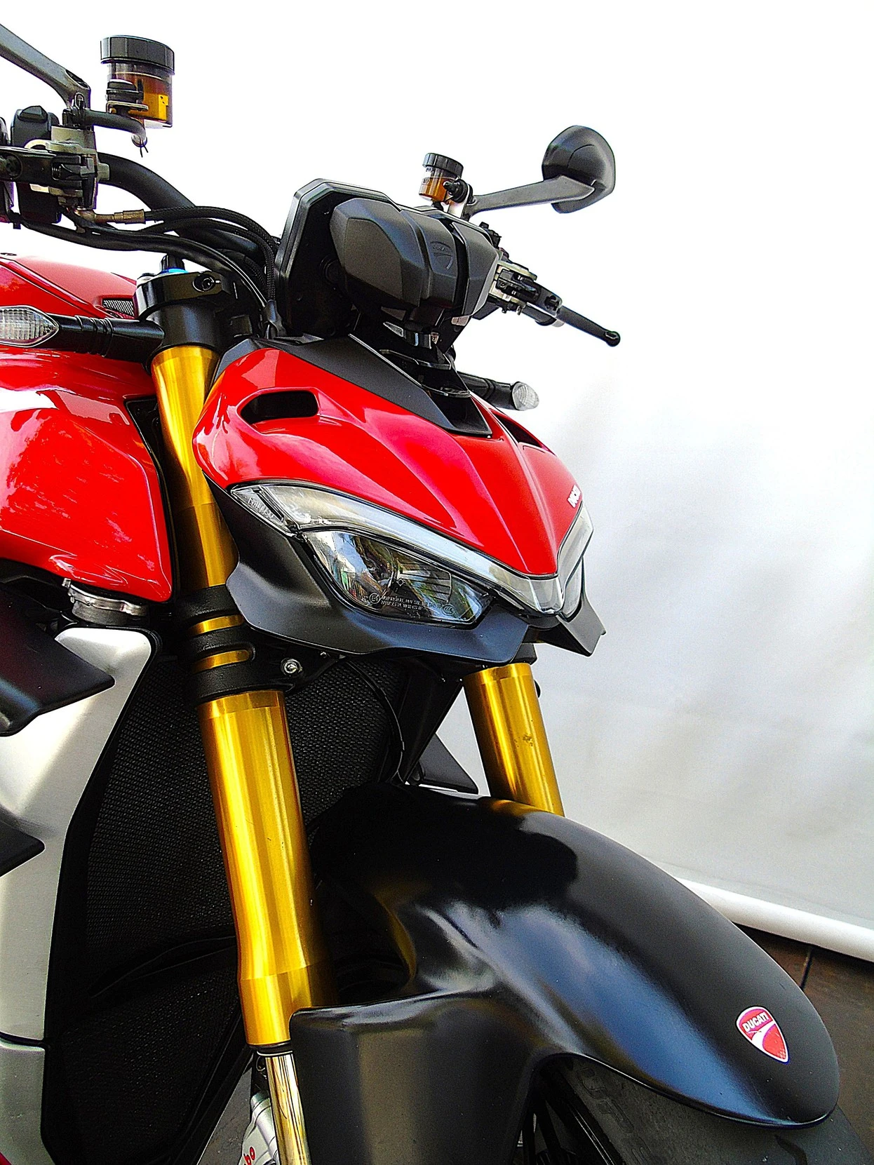 DUCATI STREETFIGHTER V4 S