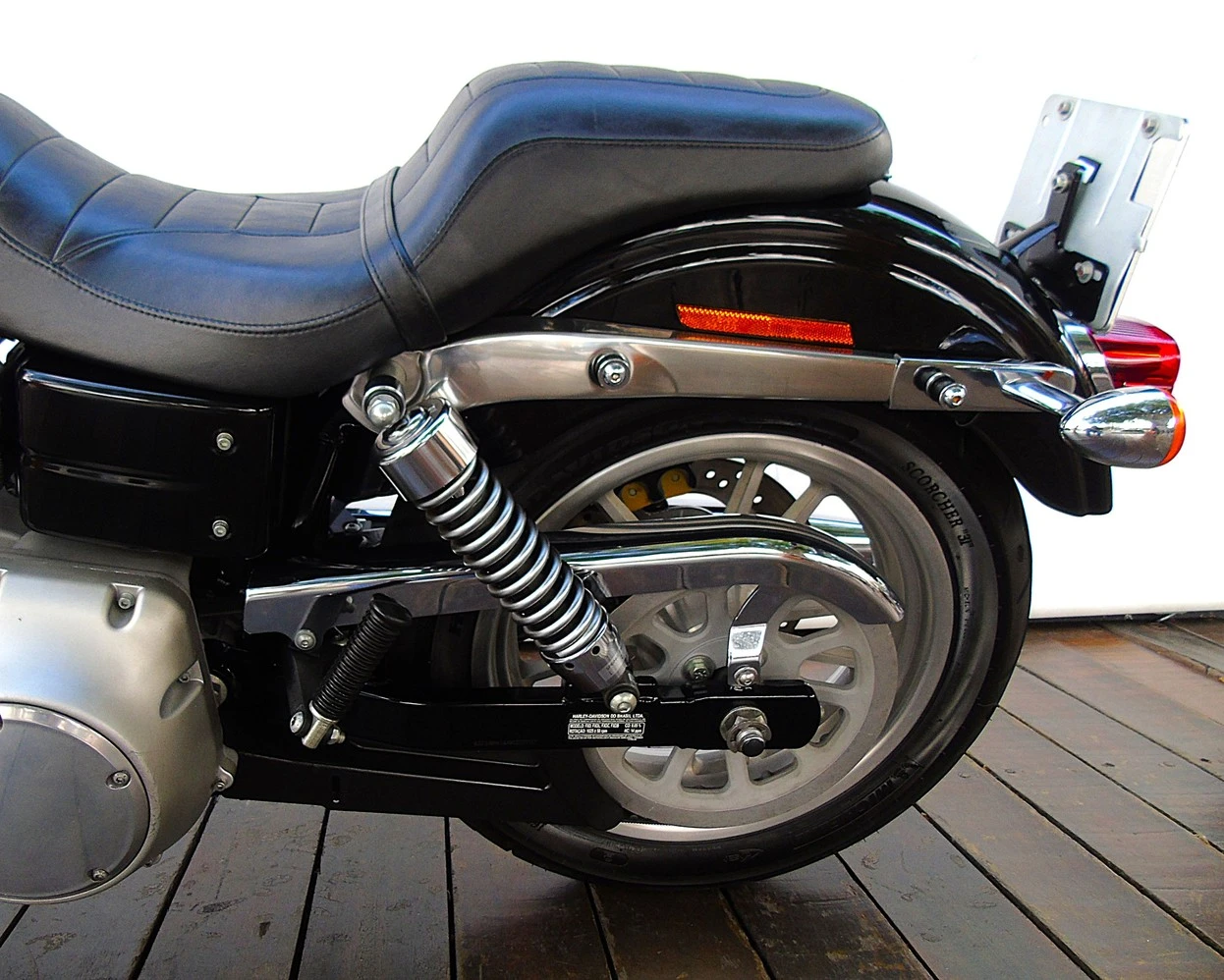 HARLEY-DAVIDSON DYNA SUPER GLIDE FXD