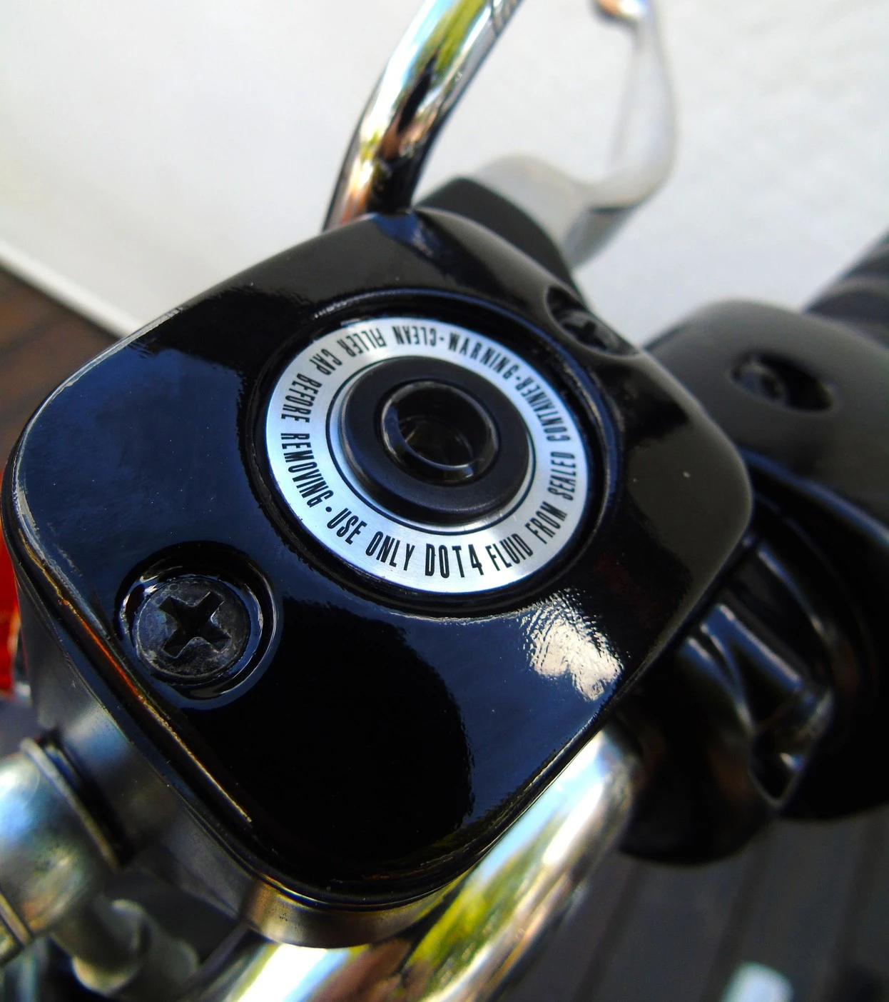 HARLEY-DAVIDSON DYNA SUPER GLIDE FXD