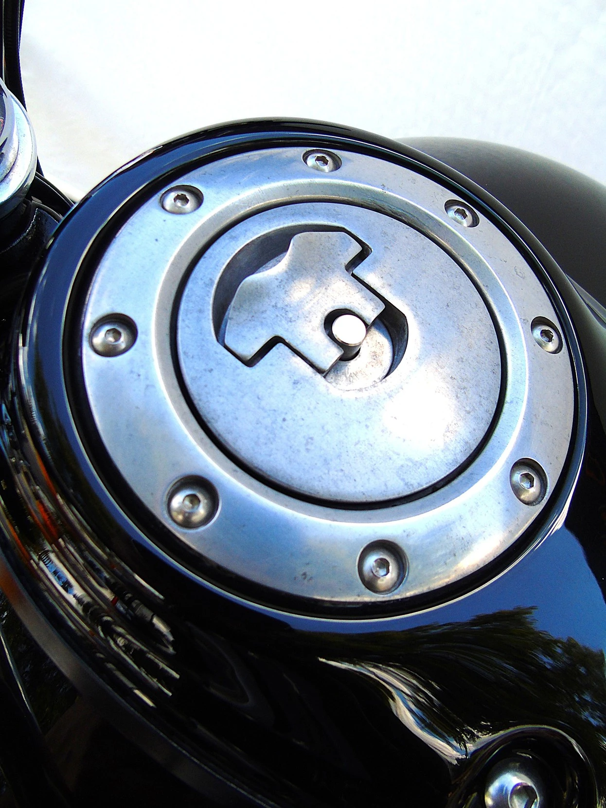 HARLEY-DAVIDSON DYNA SUPER GLIDE FXD