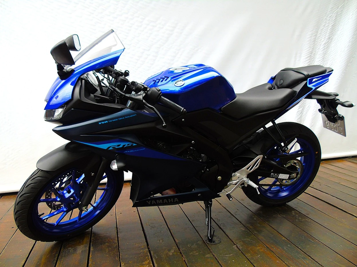 YAMAHA YZF R15