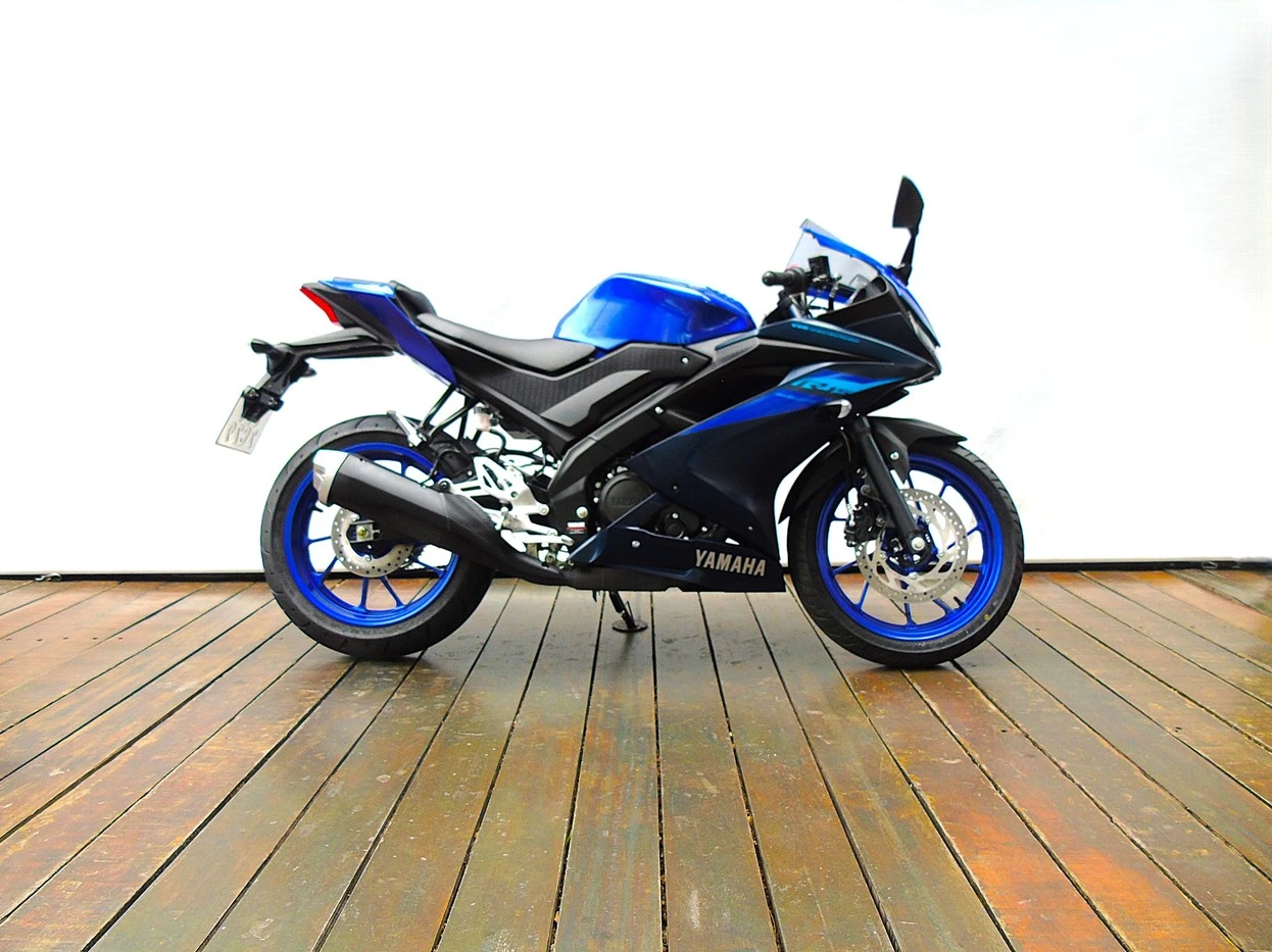 YAMAHA YZF R15