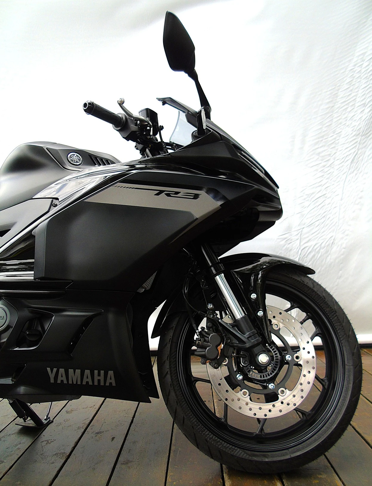 YAMAHA YZF R3 ABS CONNECTED