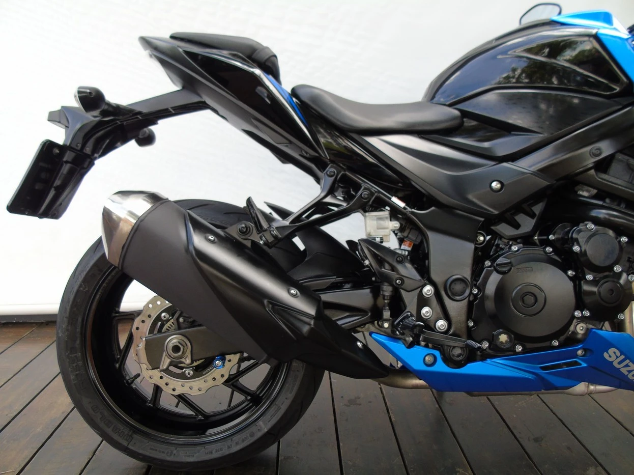 SUZUKI GSX S 750A