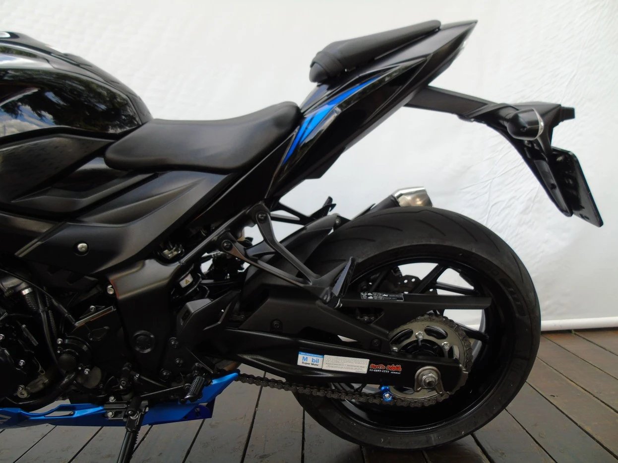 SUZUKI GSX S 750A