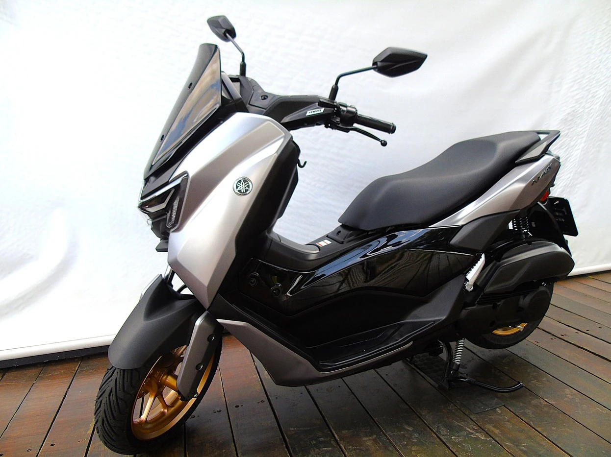 YAMAHA NMAX CONNECTED 160 ABS