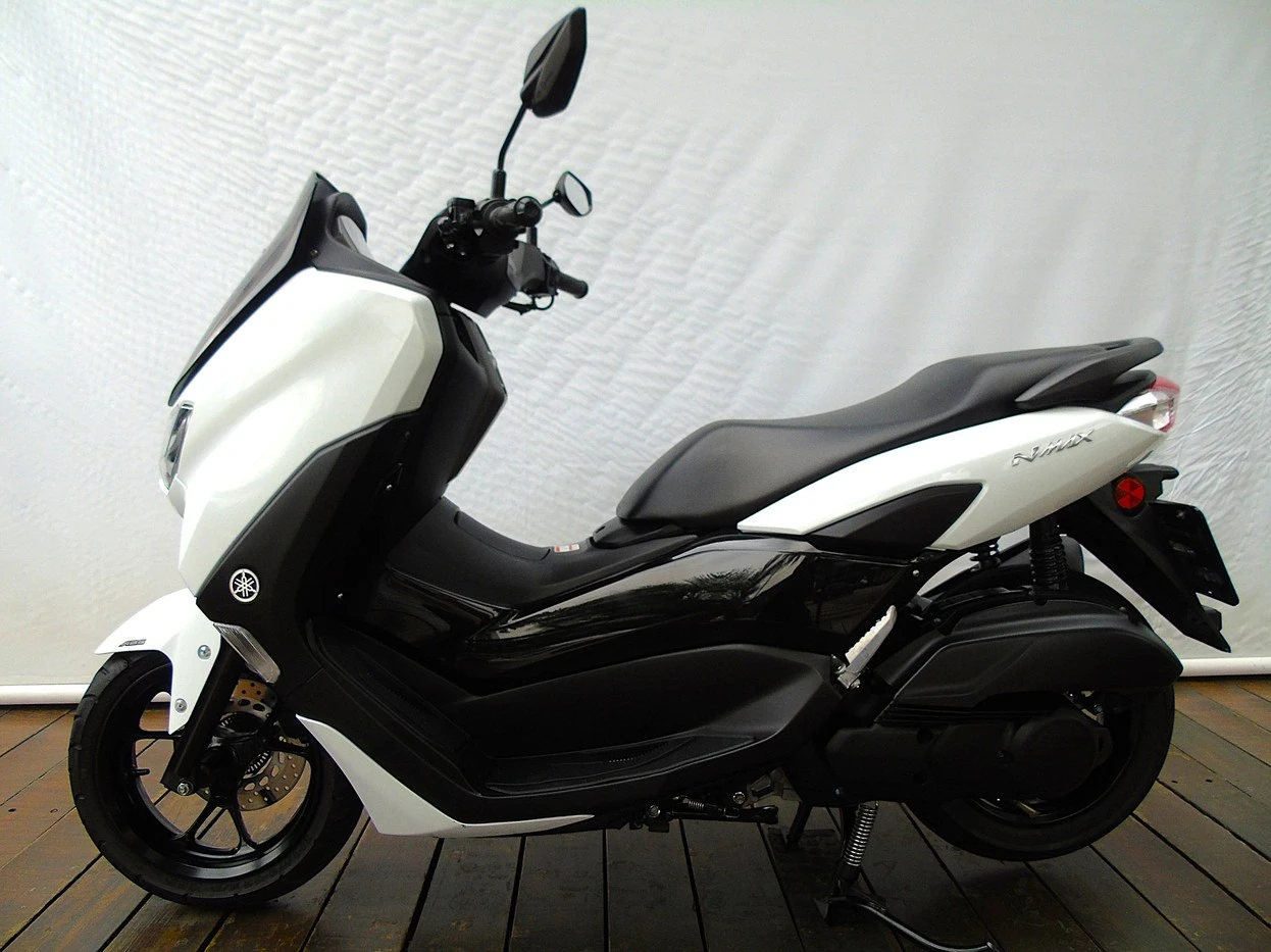 YAMAHA NMAX 160 ABS