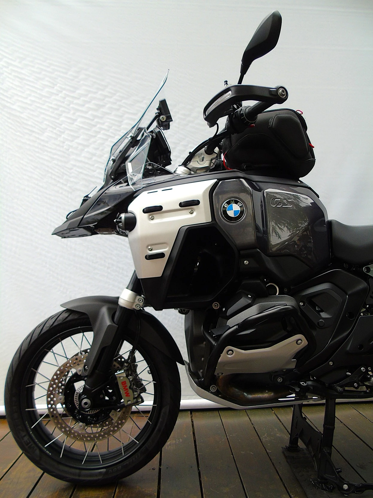 BMW R 1300 GS ADVENTURE TRIPLE BLACK