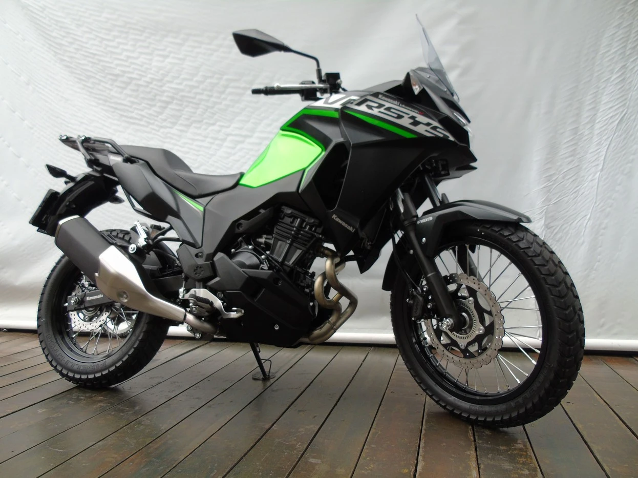 KAWASAKI VERSYS-X 300