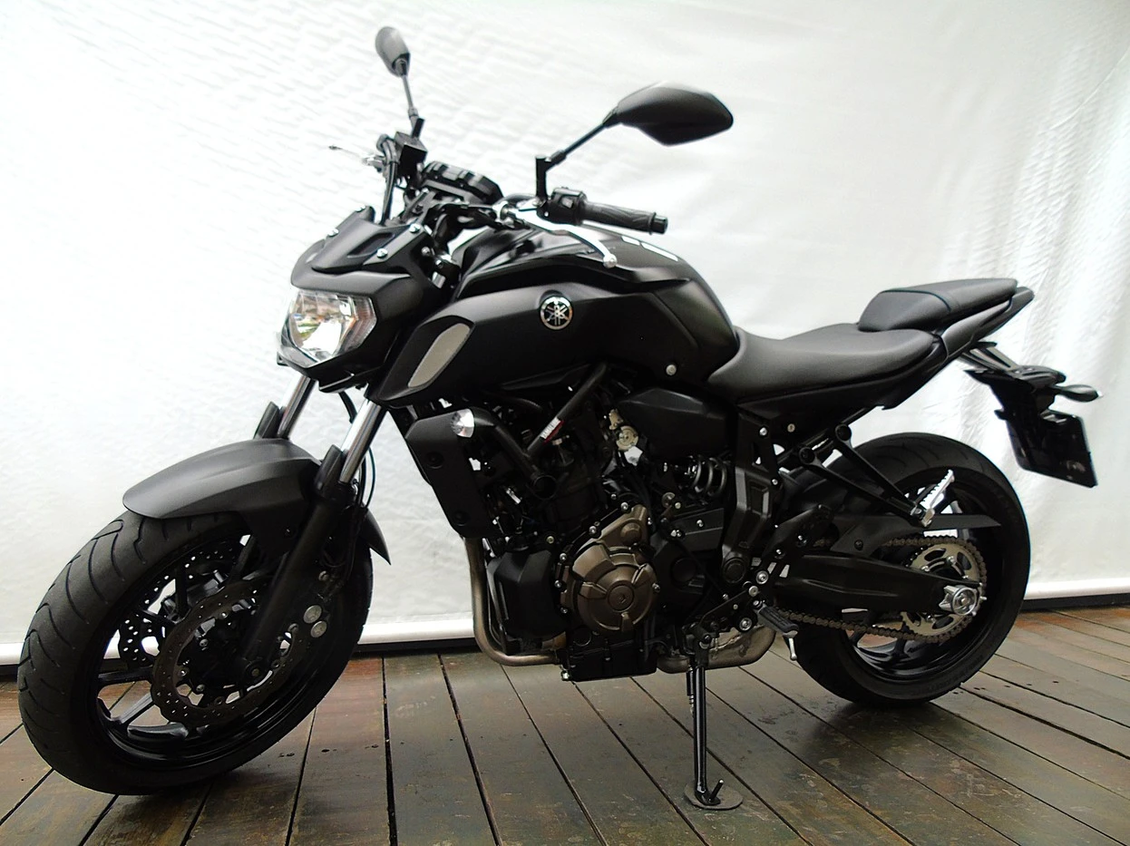YAMAHA MT-07 ABS