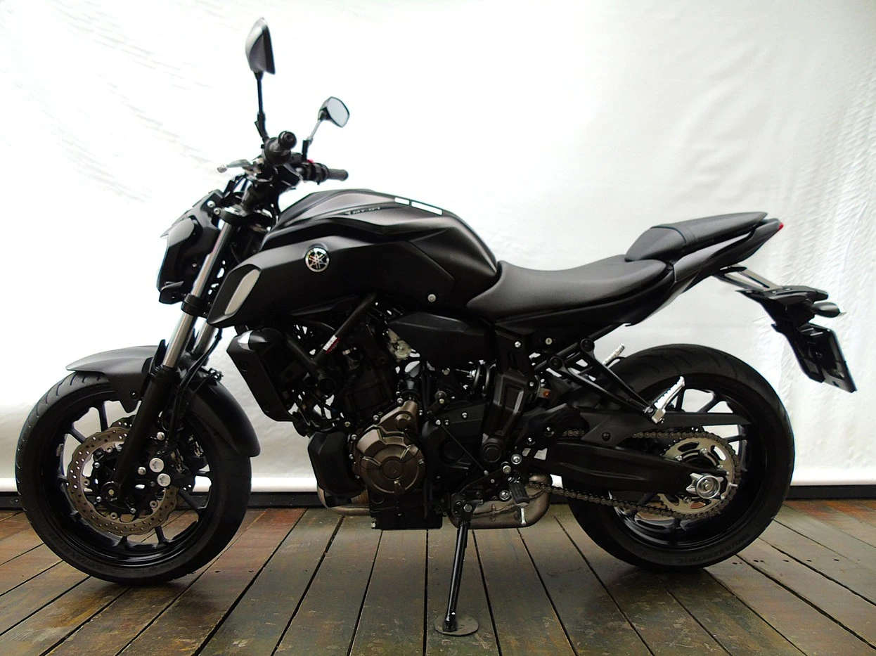 YAMAHA MT-07 ABS