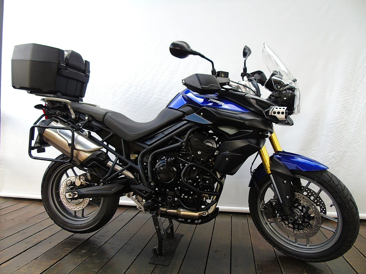 TRIUMPH TIGER 800 ABS