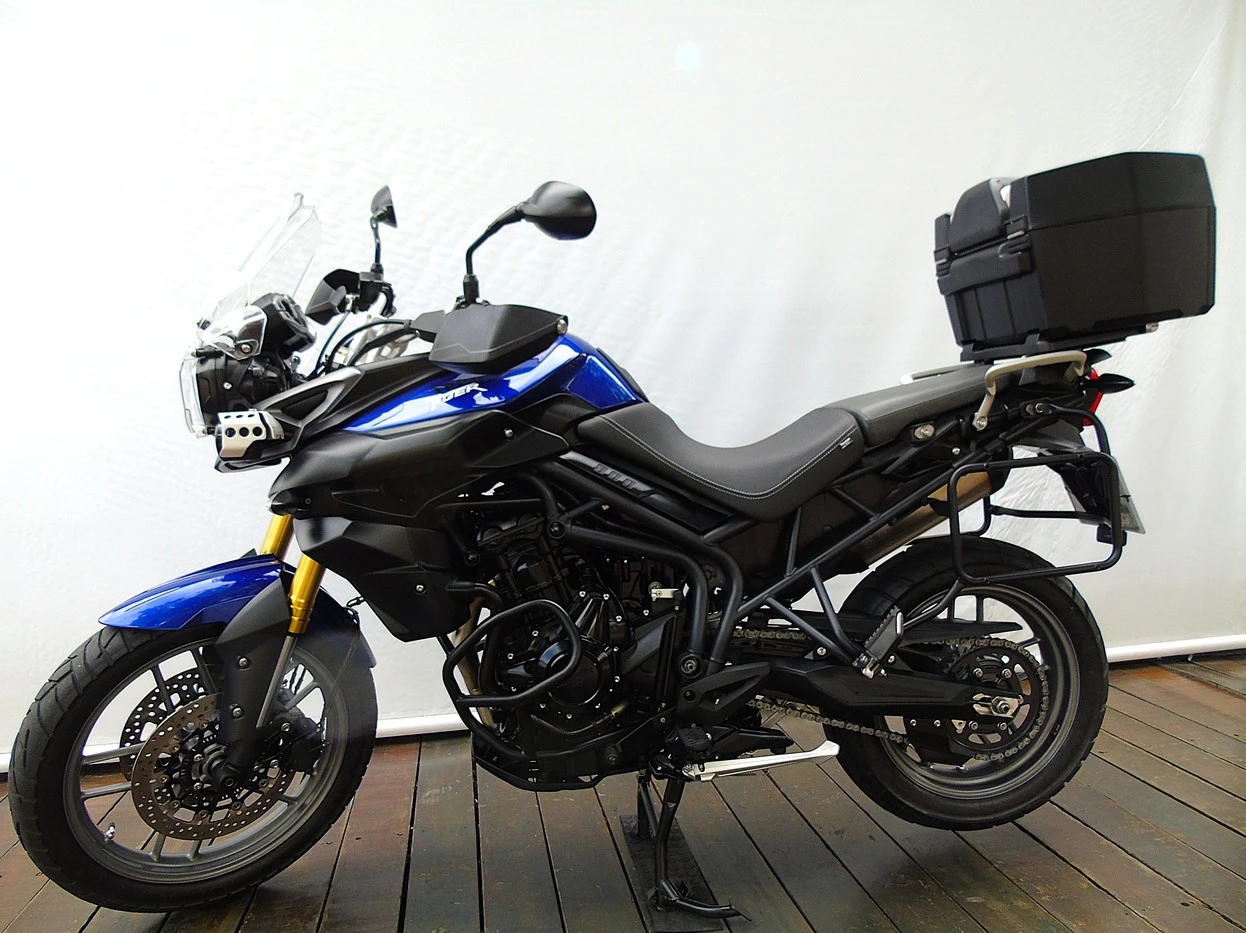 TRIUMPH TIGER 800 ABS