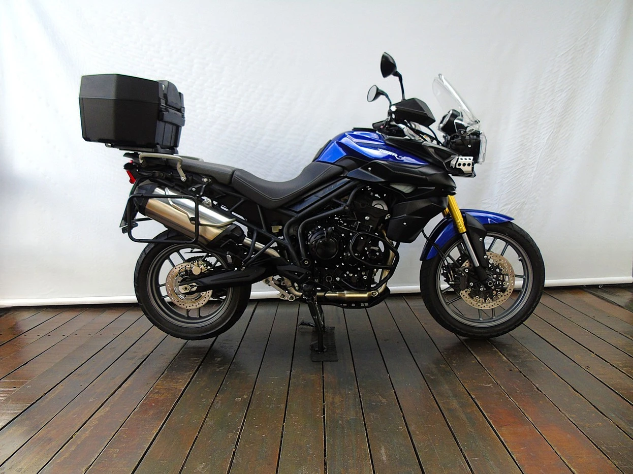 TRIUMPH TIGER 800 ABS