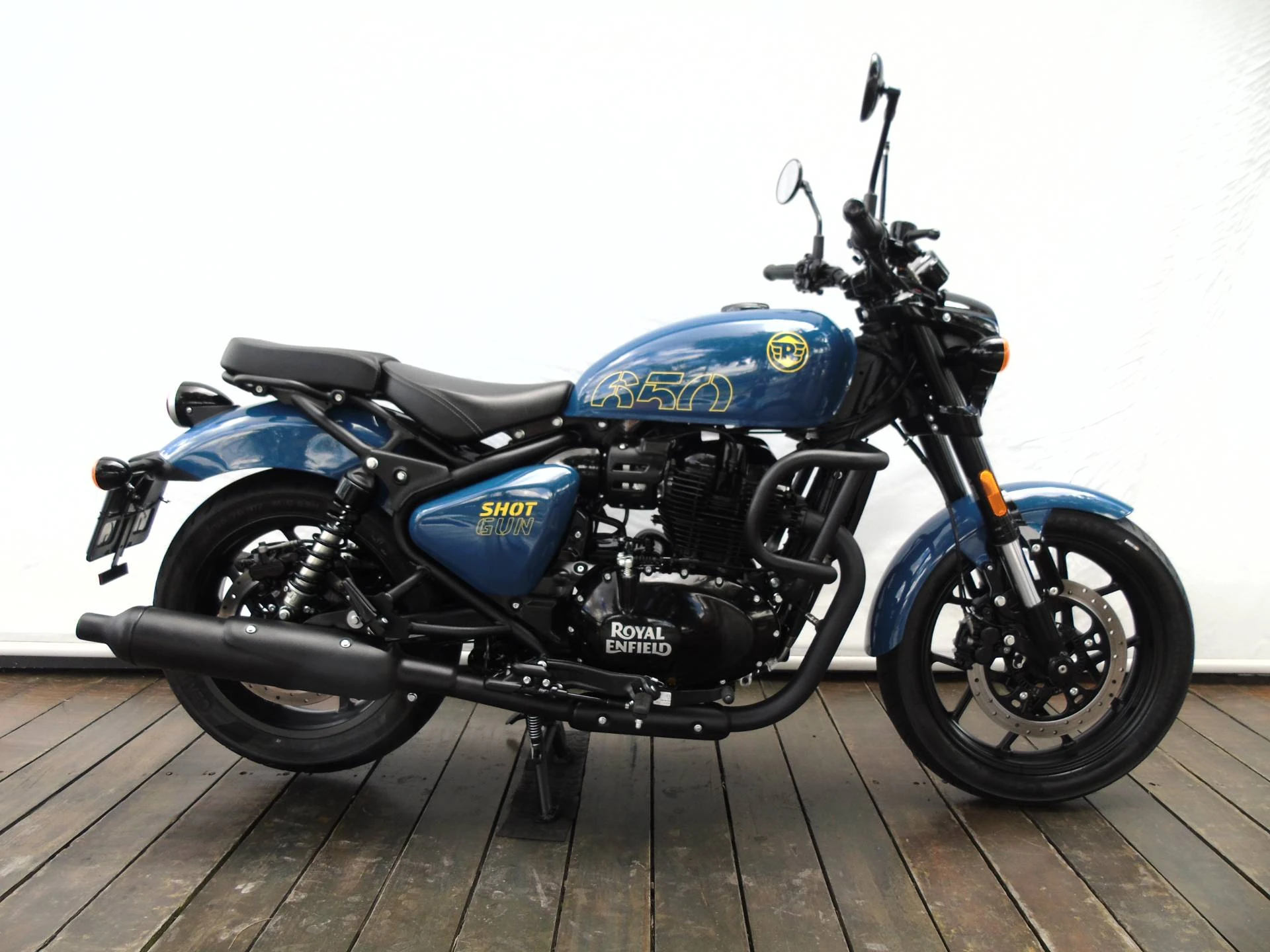 ROYAL ENFIELD SHOTGUN 650 STENCIL WHITE