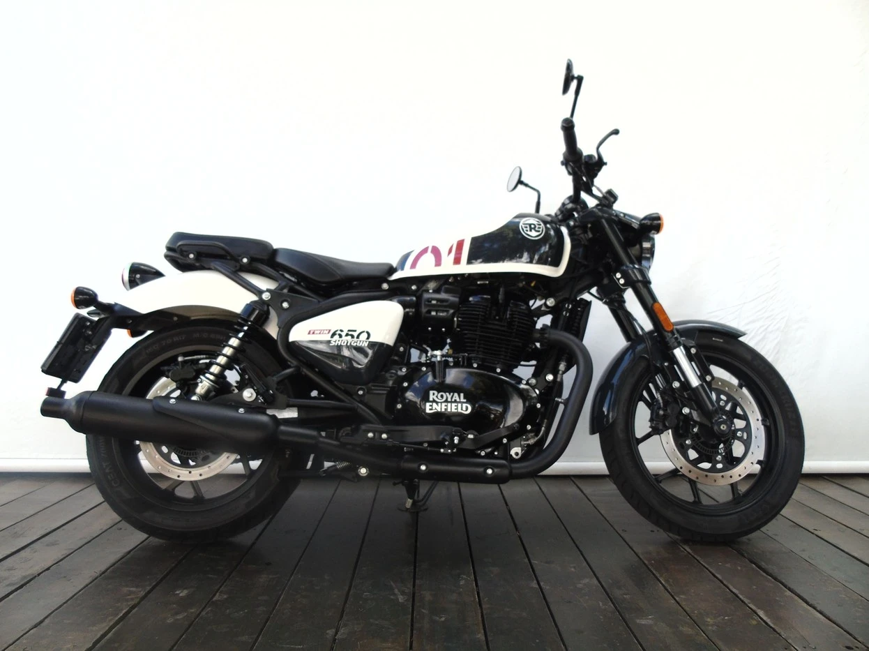 ROYAL ENFIELD SHOTGUN 650 STENCIL WHITE