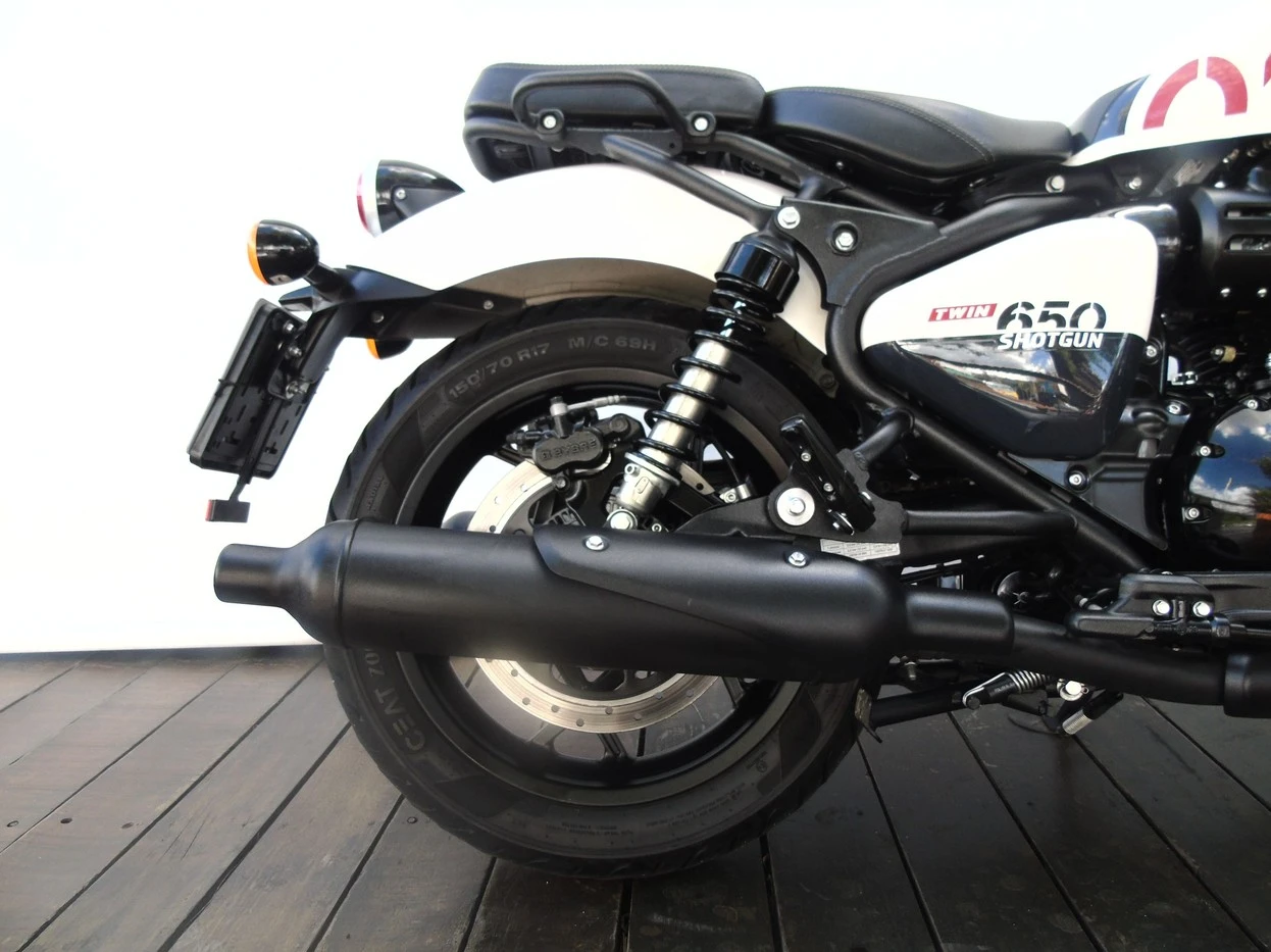 ROYAL ENFIELD SHOTGUN 650 STENCIL WHITE