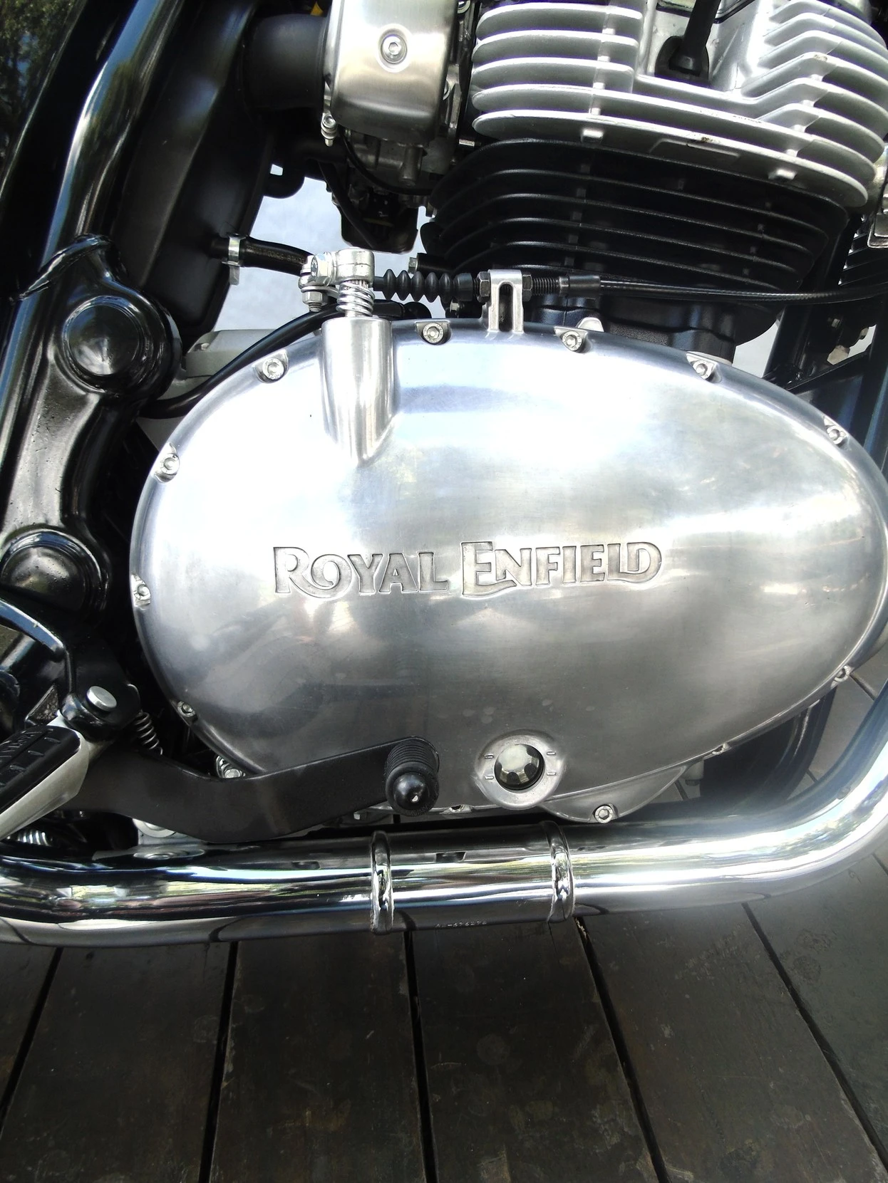 ROYAL ENFIELD INTERCEPTOR 