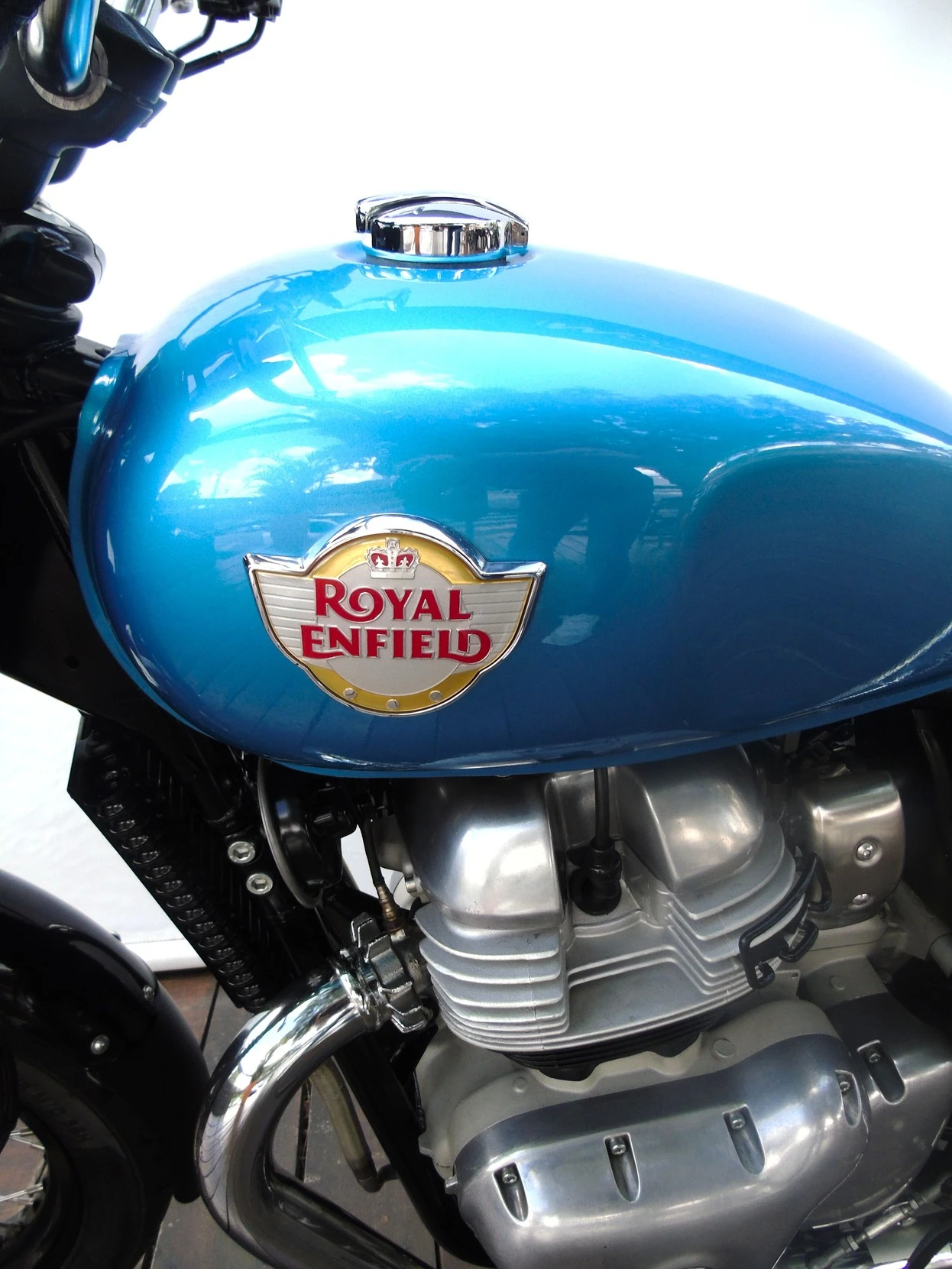 ROYAL ENFIELD INTERCEPTOR 