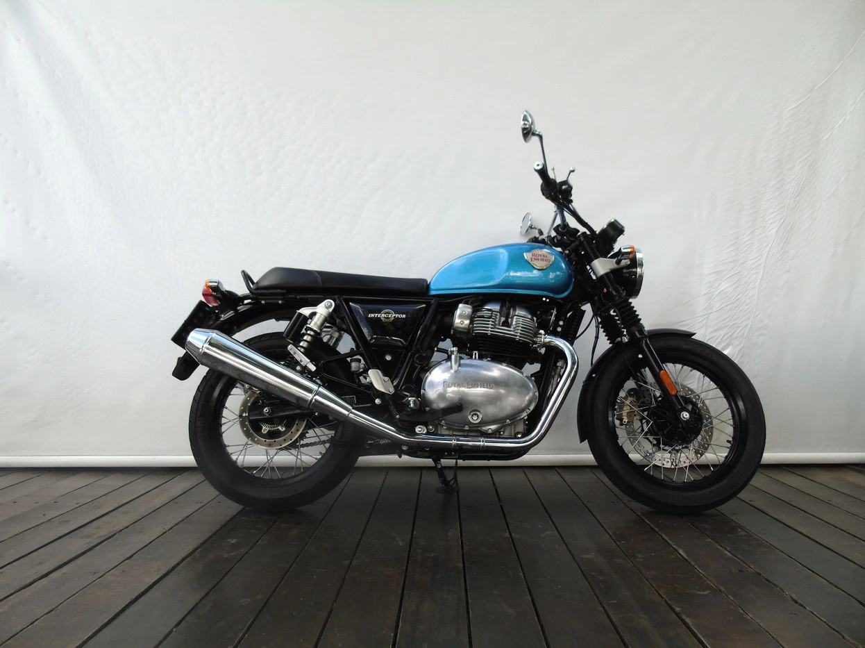 ROYAL ENFIELD INTERCEPTOR 