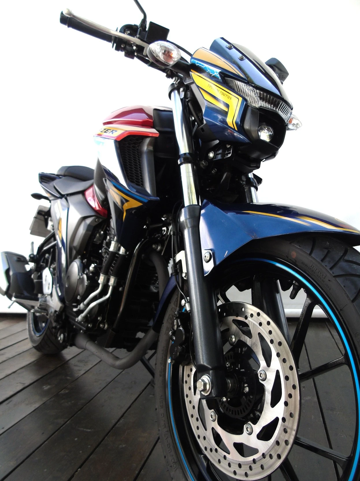 YAMAHA FZ25 FAZER ABS