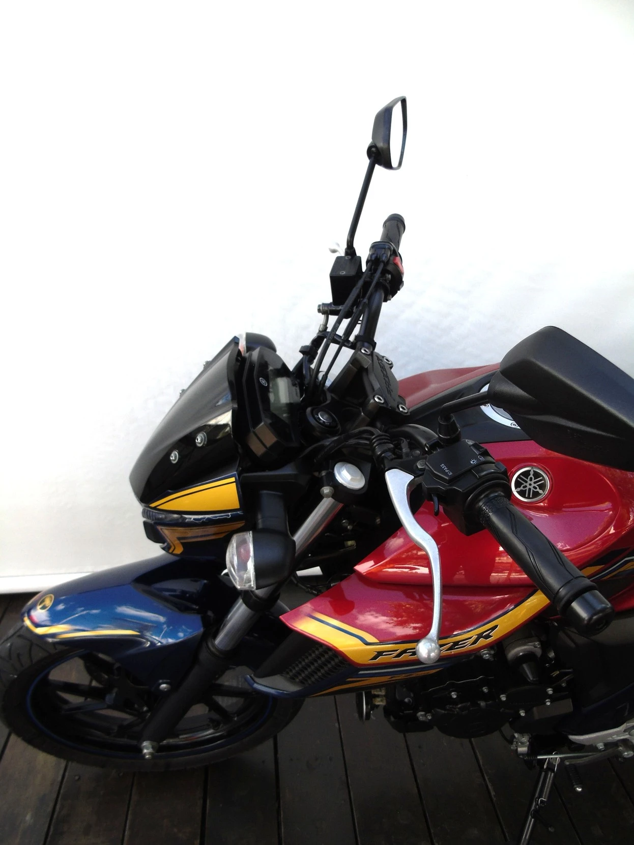 YAMAHA FZ25 FAZER ABS