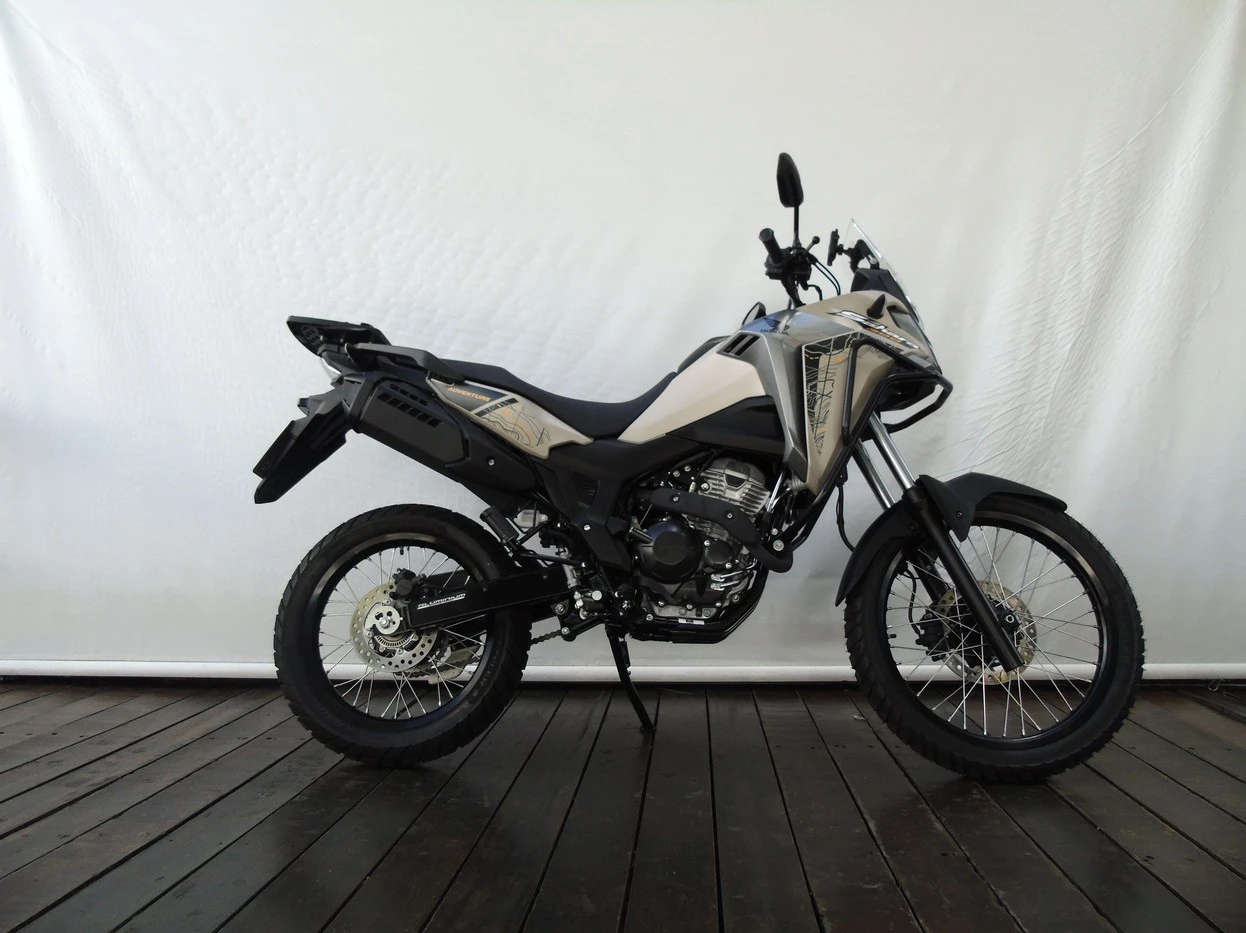 HONDA XRE 300 SAHARA