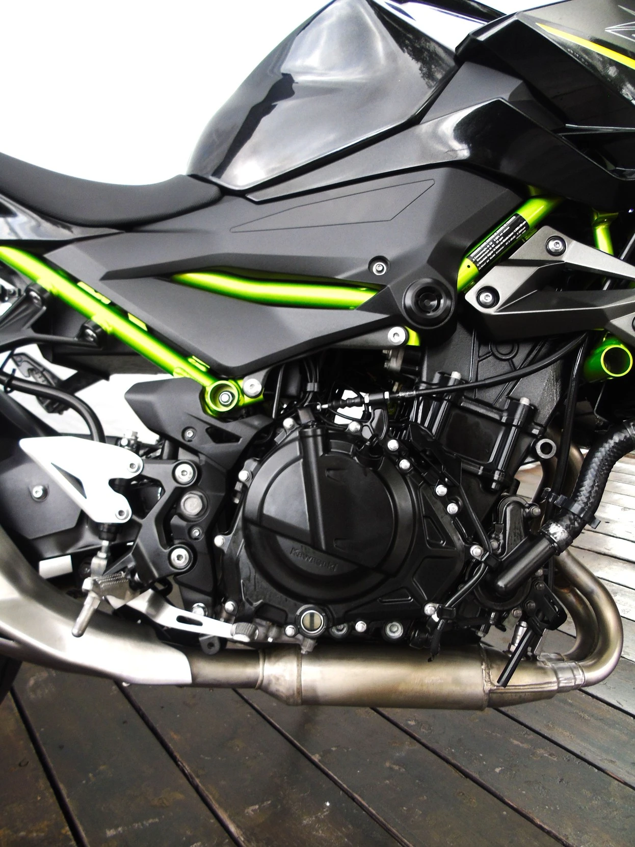 KAWASAKI Z400