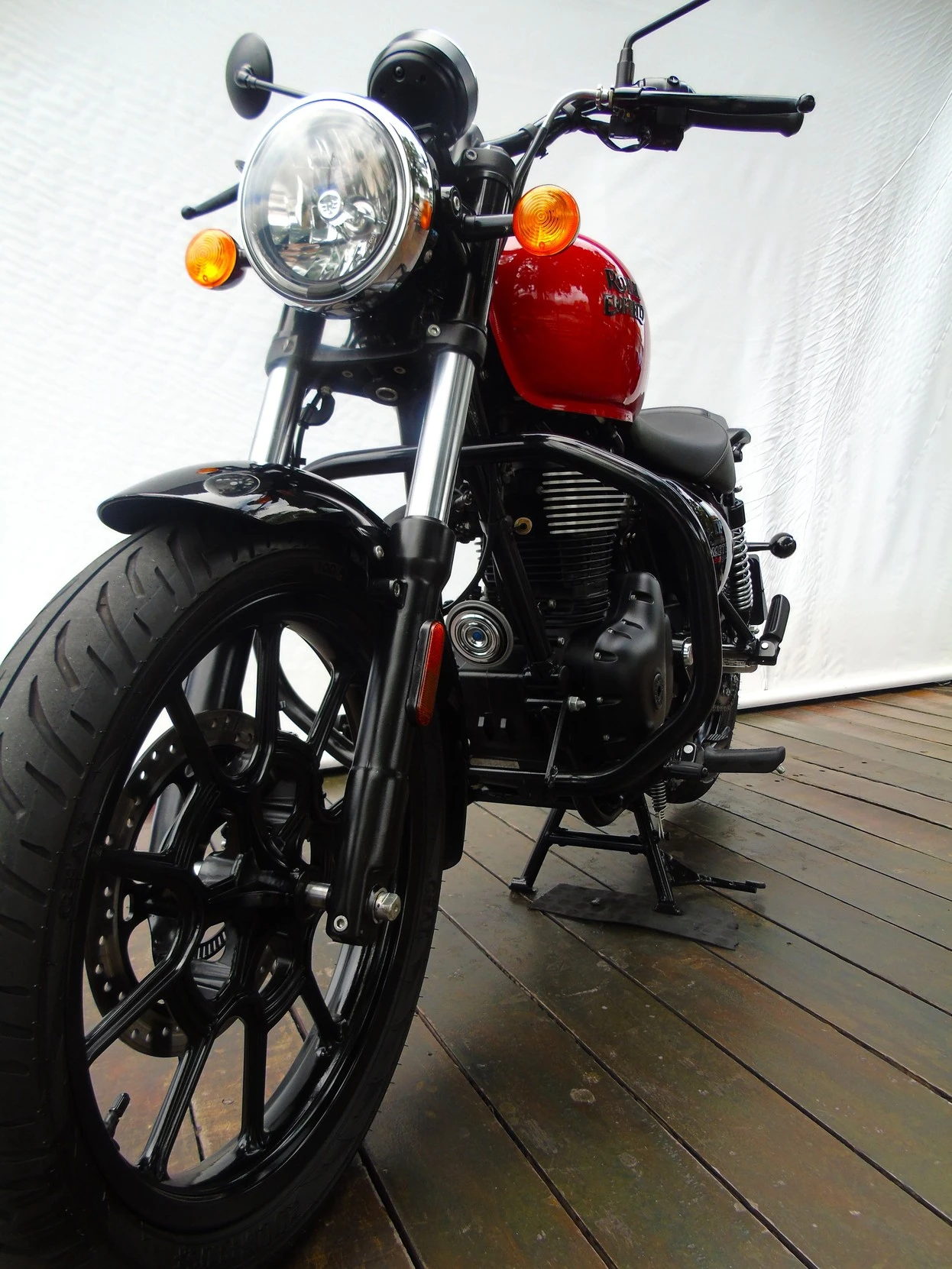 ROYAL ENFIELD METEOR 350 FIREBALL