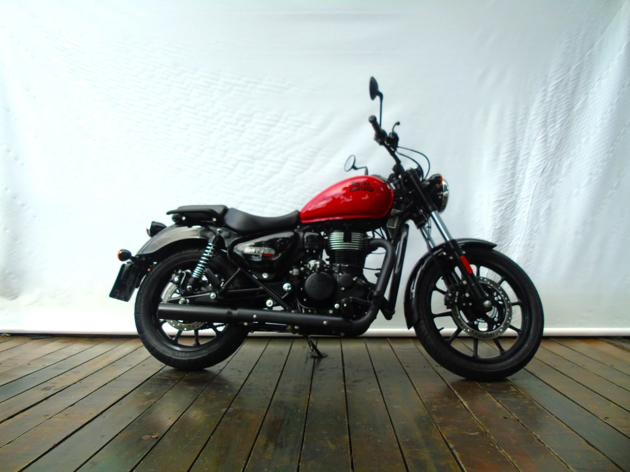 ROYAL ENFIELD METEOR 350 FIREBALL