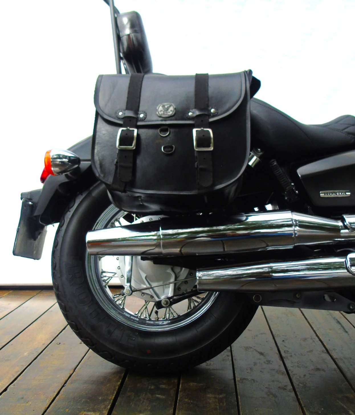 HONDA SHADOW 750