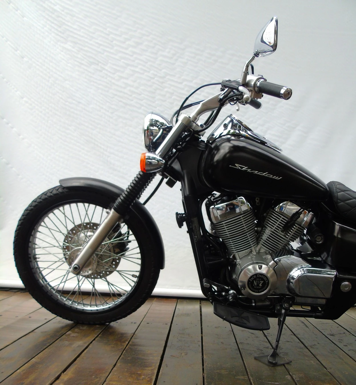 HONDA SHADOW 750