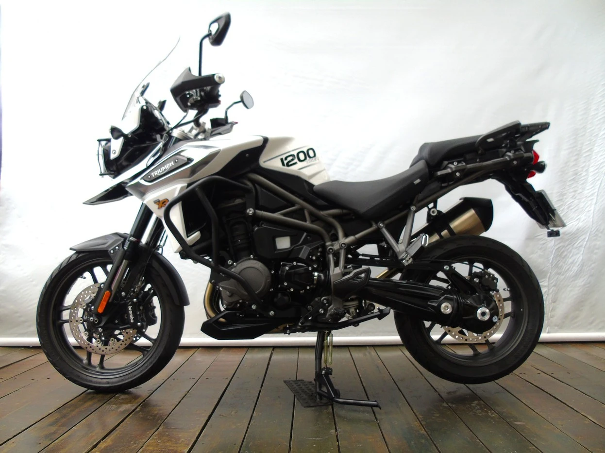 TRIUMPH TIGER 1200 XR