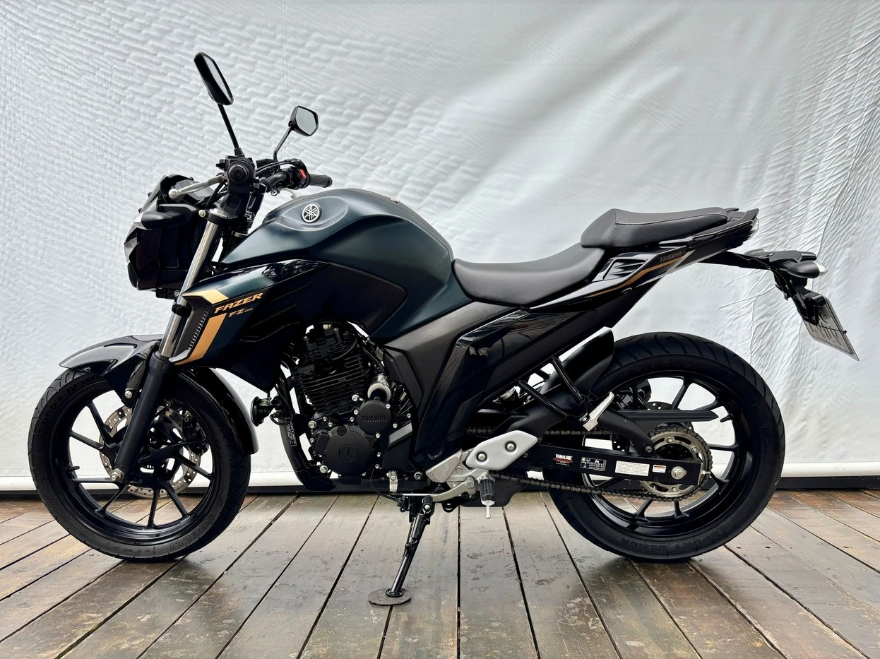 YAMAHA FZ25 FAZER ABS