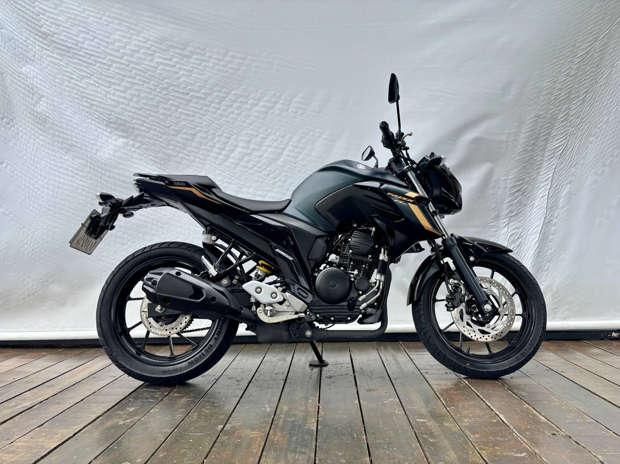 YAMAHA FZ25 FAZER ABS