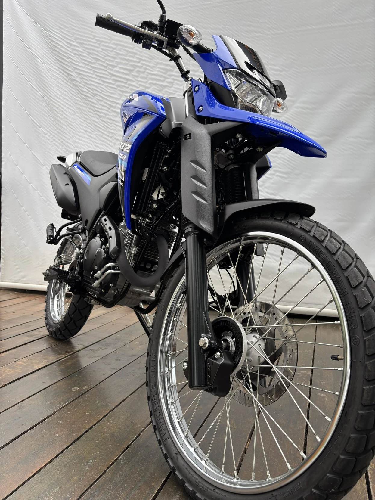 YAMAHA XTZ 250 LANDER CONNECTED