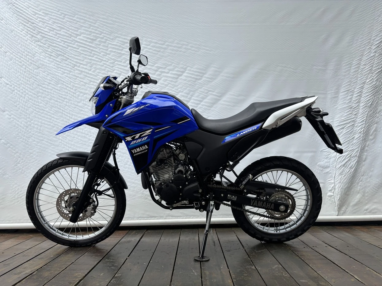 YAMAHA XTZ 250 LANDER CONNECTED