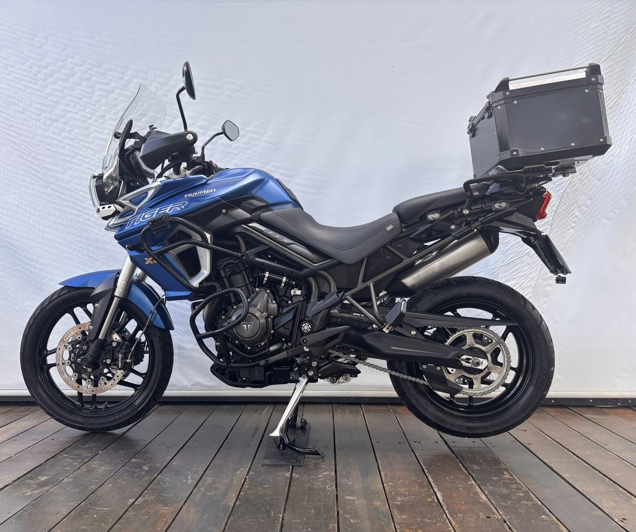 TRIUMPH TIGER 800 XR