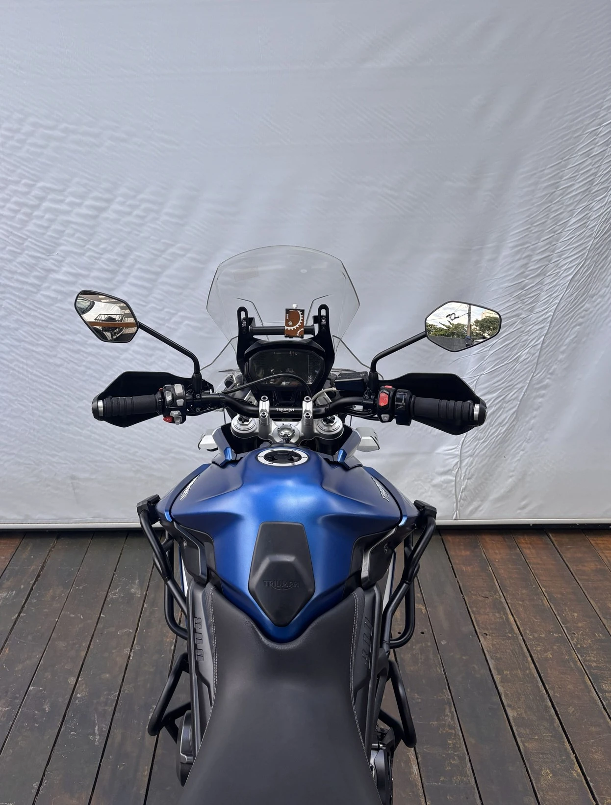 TRIUMPH TIGER 800 XR