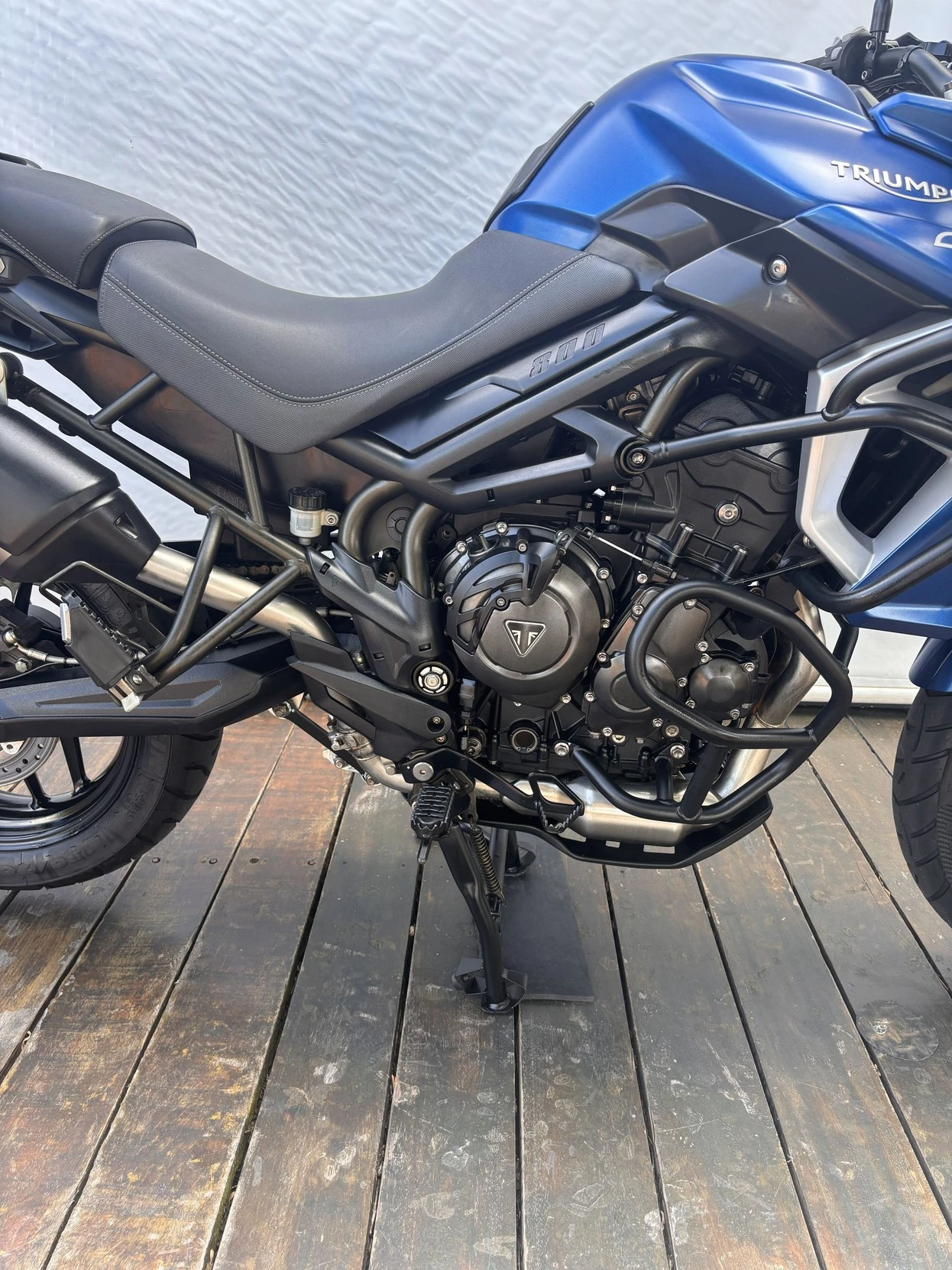 TRIUMPH TIGER 800 XR