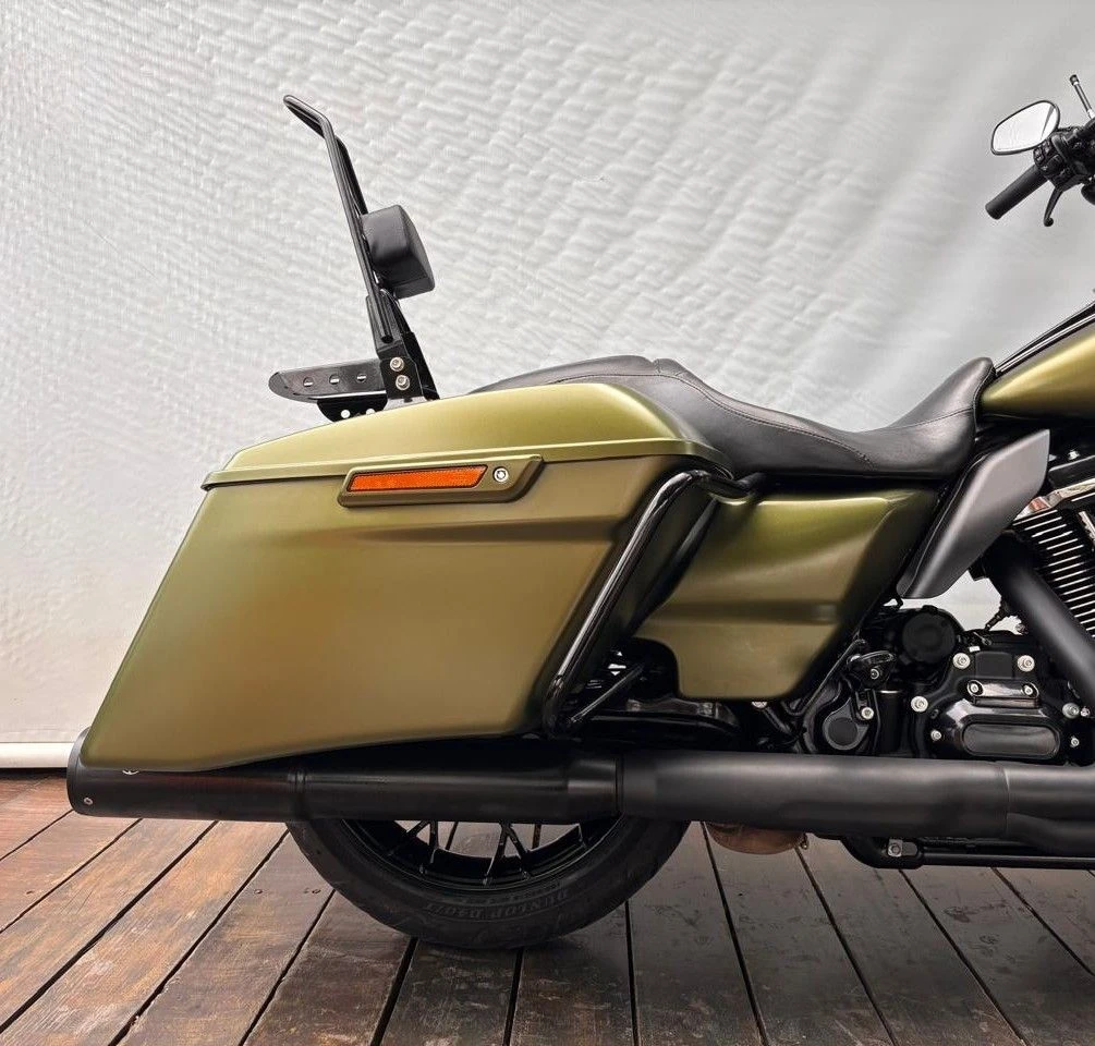 HARLEY-DAVIDSON ROAD KING SPECIAL