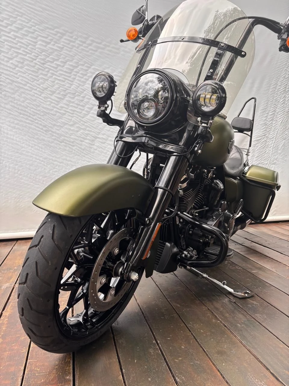 HARLEY-DAVIDSON ROAD KING SPECIAL