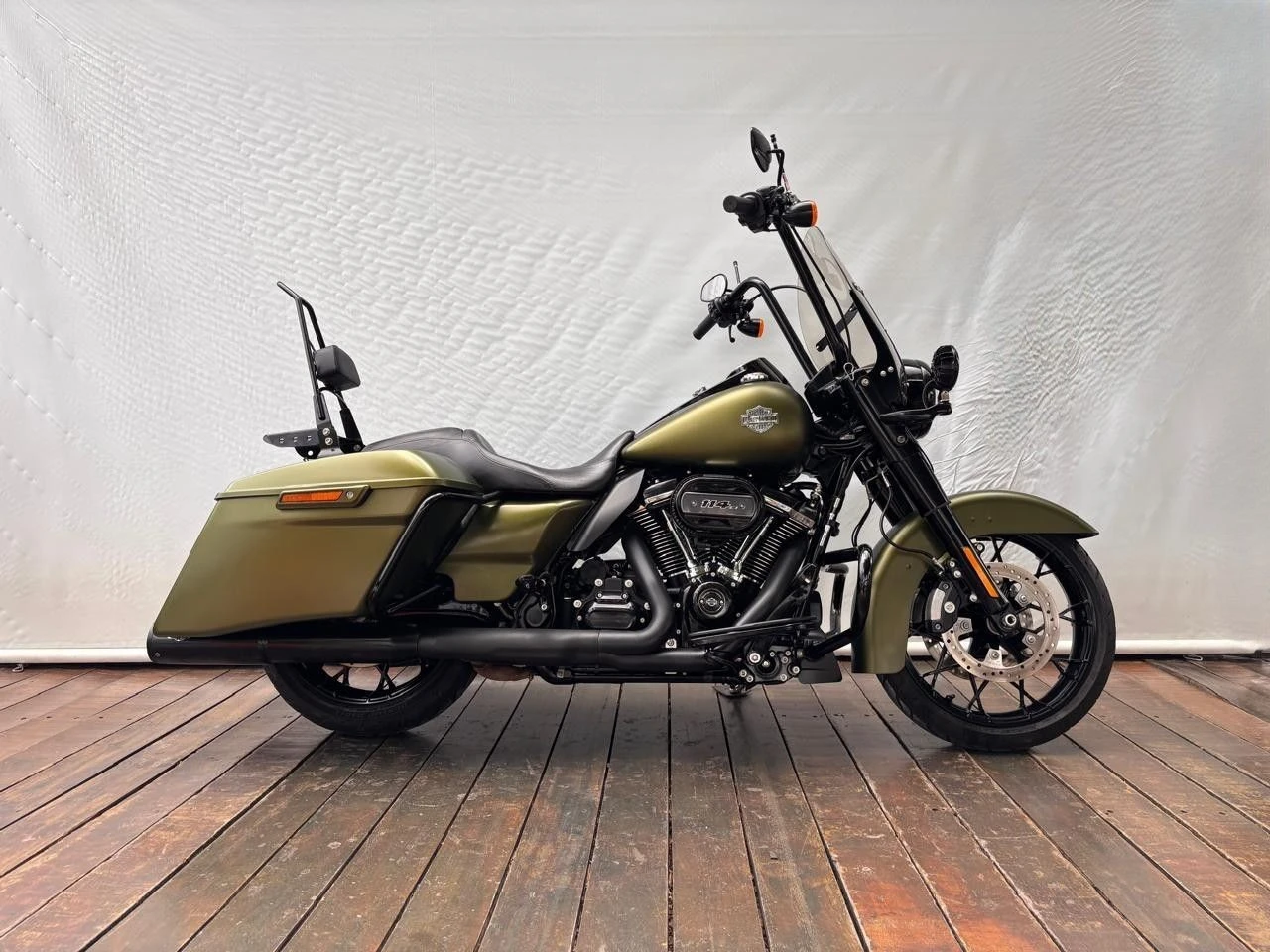 HARLEY-DAVIDSON ROAD KING SPECIAL