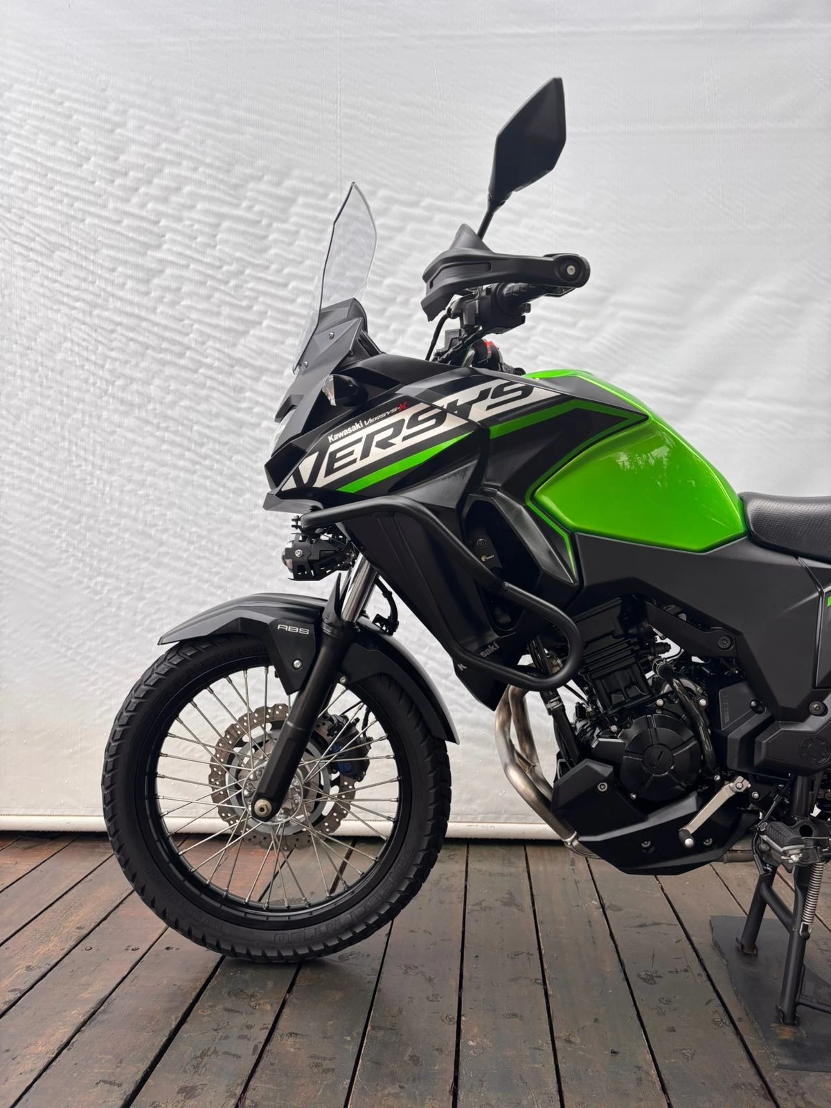 KAWASAKI VERSYS-X 300