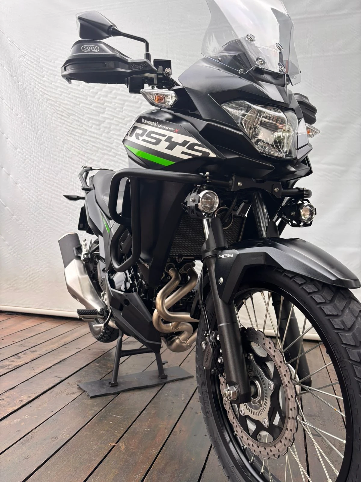 KAWASAKI VERSYS-X 300